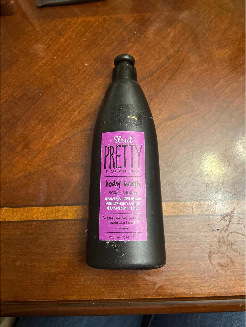 A290 Rare pretty body wash 12 Fl oz as shown